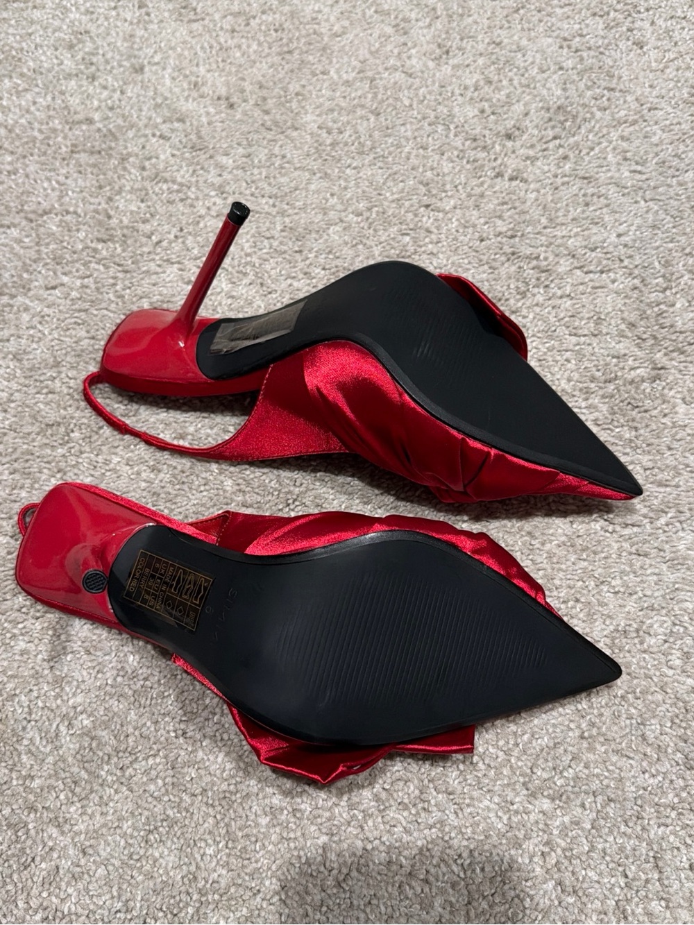 Elegant Red Satin Bow Slingback Stiletto Heels - Picture 6 of 7